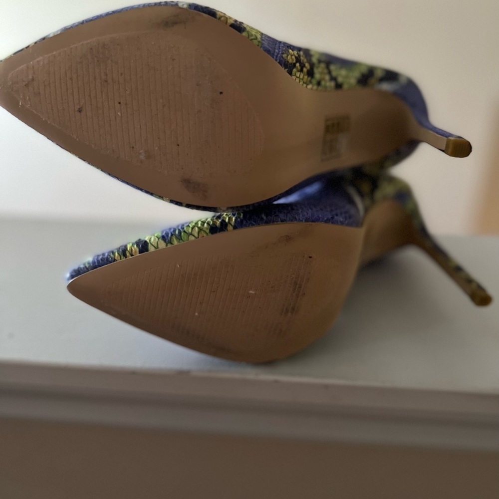 Mid-high heels - Picture 4 of 5